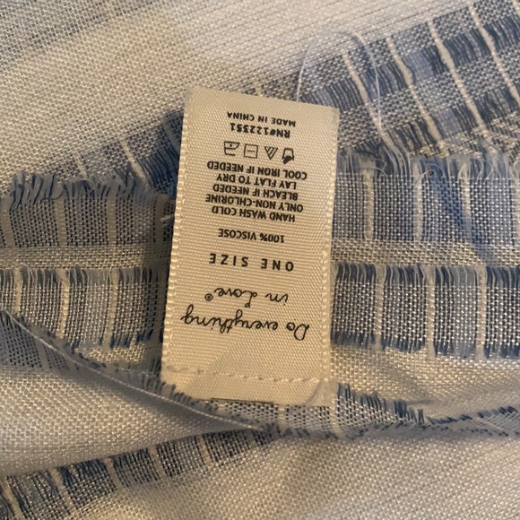 Blue and White Kimono Poncho - Picture 3 of 6